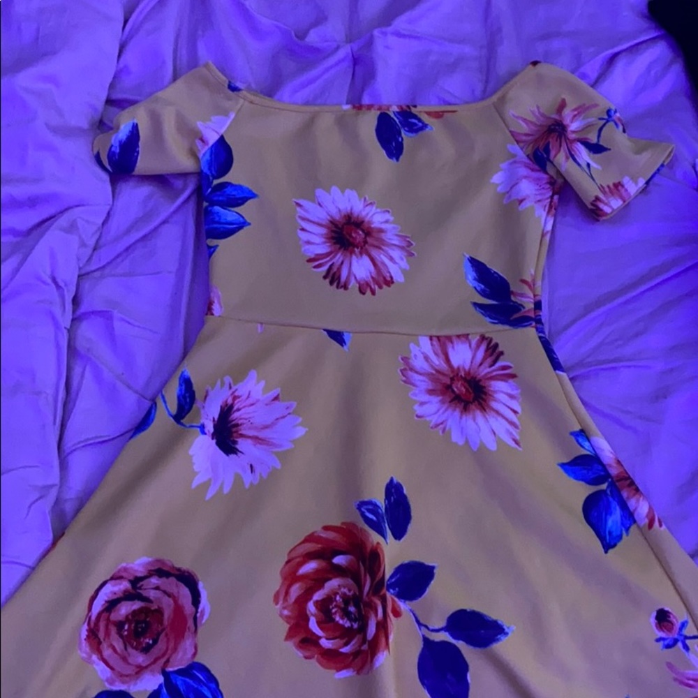 Yellow dress